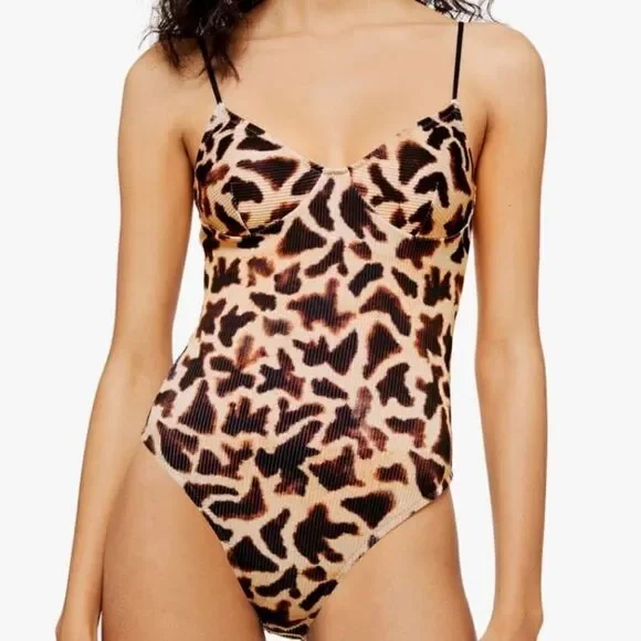 TOPSHOP One Piece Swimsuit! - Picture 8 of 8